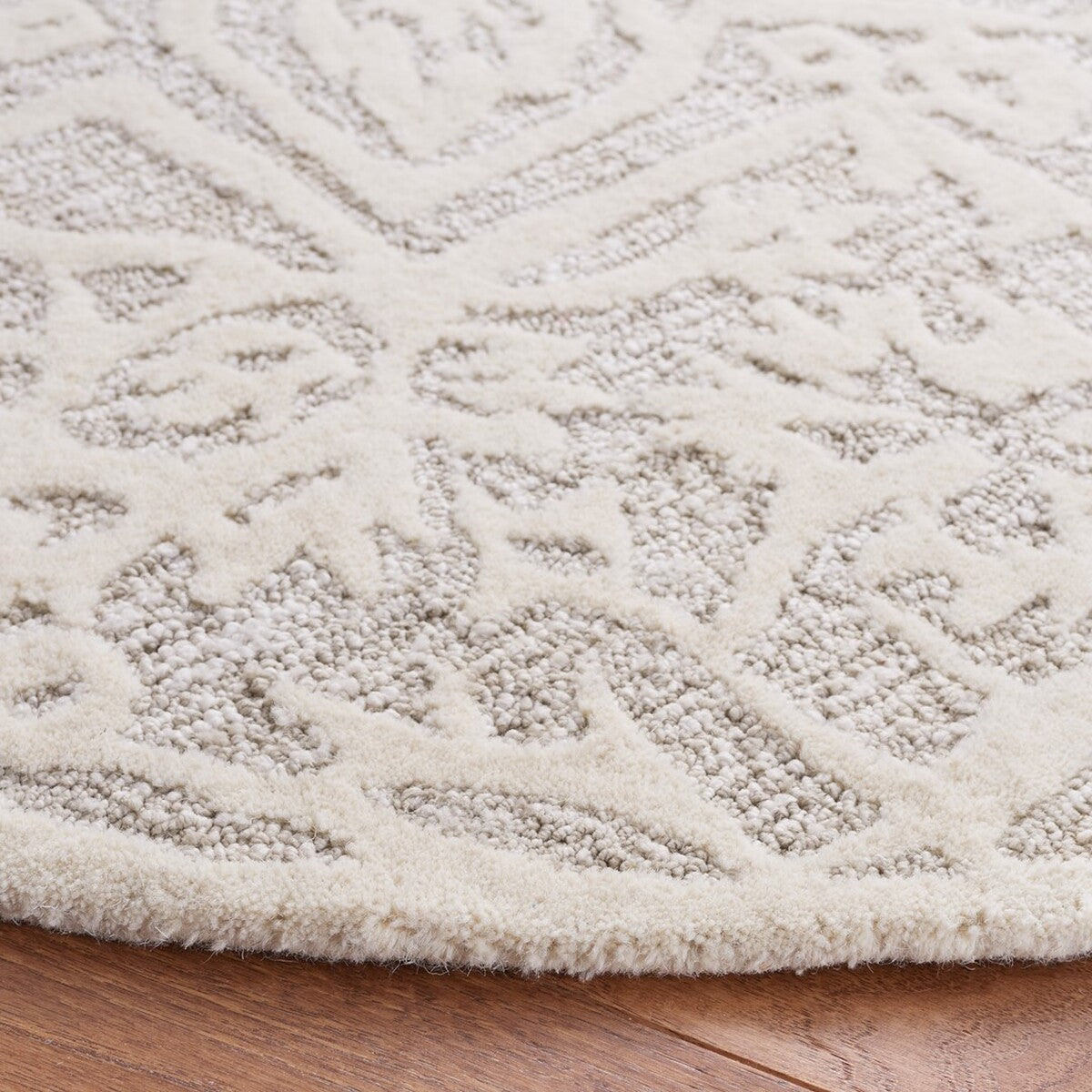 safavieh clearance antiquity at861g silver rug