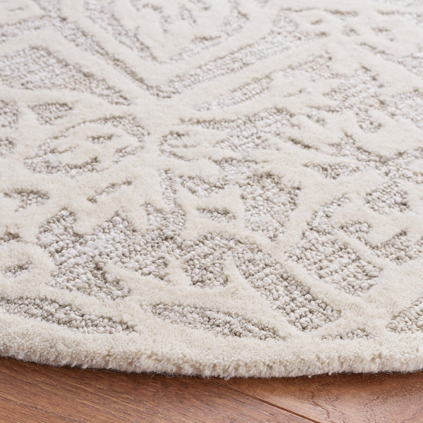 safavieh clearance antiquity at861g silver rug