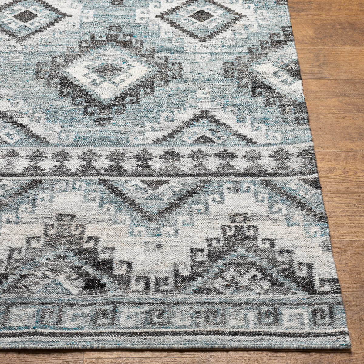 surya alyssa ays 2304 light grey rug