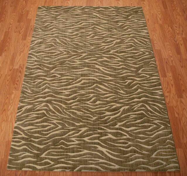 Nourison Clearance Cosmopolitan CS29 Chocolate Rug