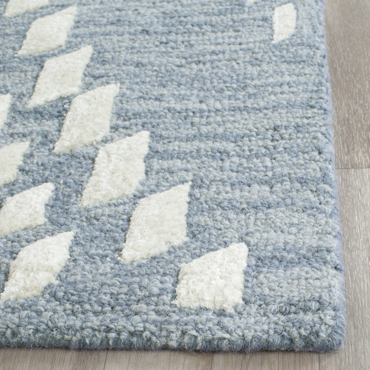 safavieh clearance bella bel126a blue rug