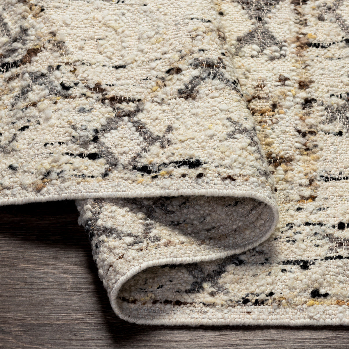 surya bremen ben 2300 cream rug