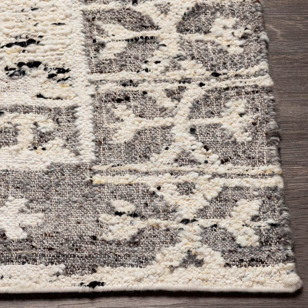surya bremen ben 2304 cream rug