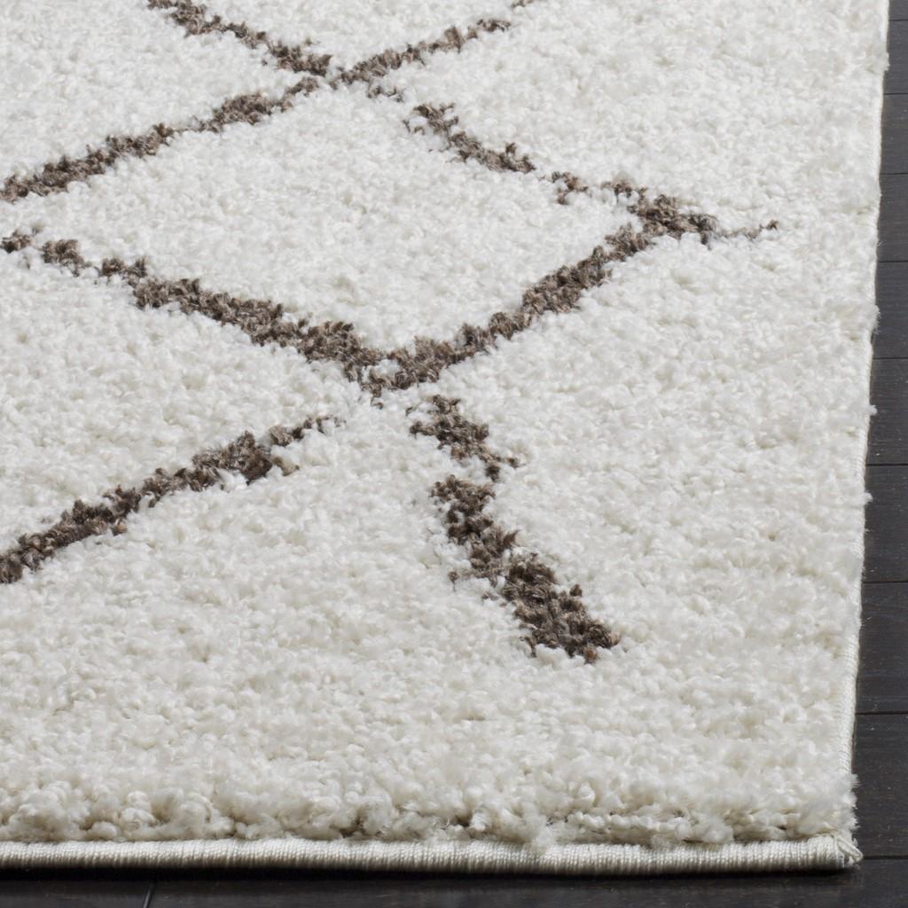 safavieh clearance berber shag ber162a creme rug