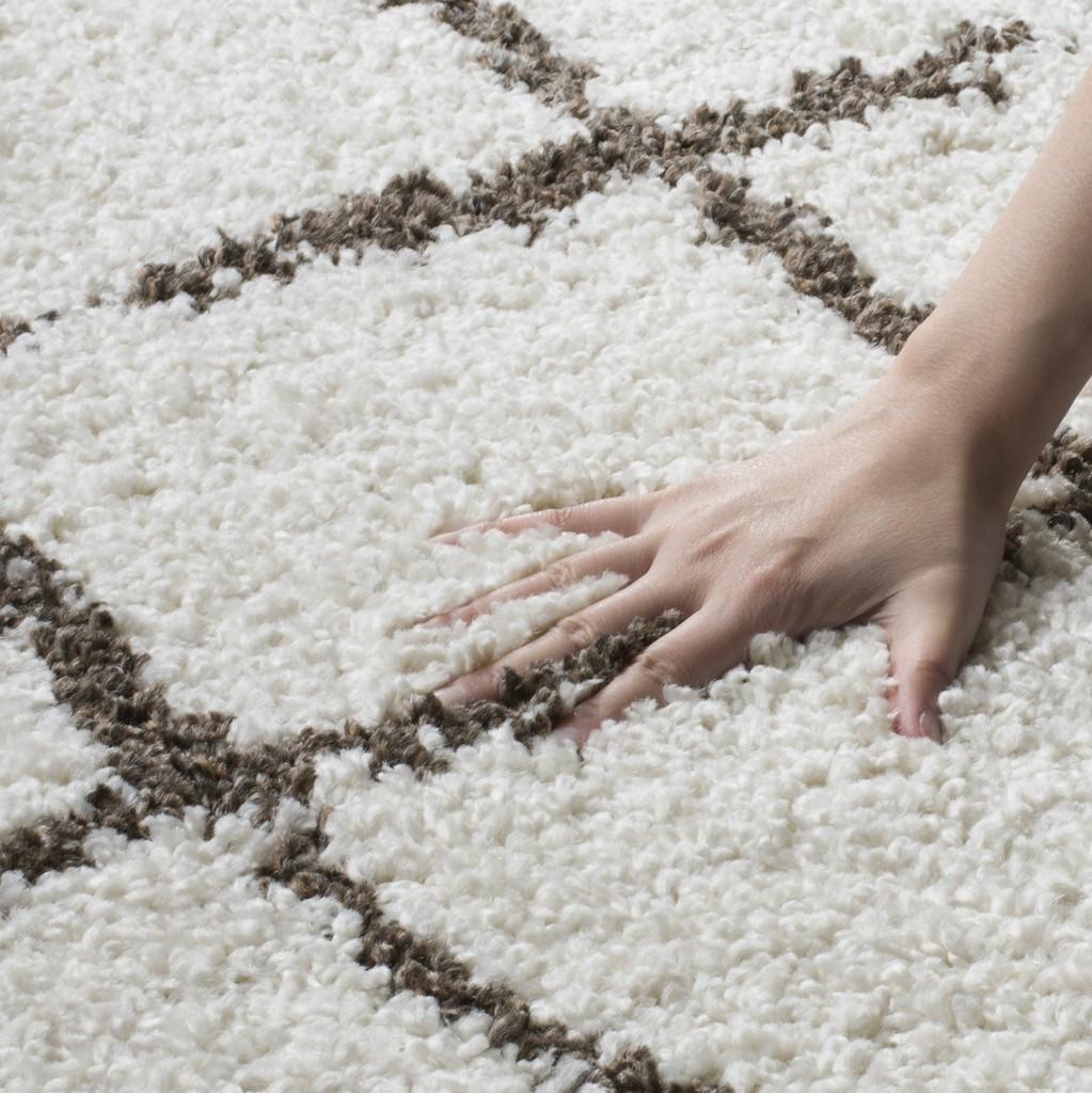 safavieh clearance berber shag ber162a creme rug
