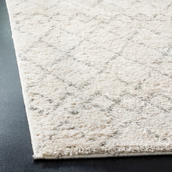safavieh clearance berber shag ber165c cream rug