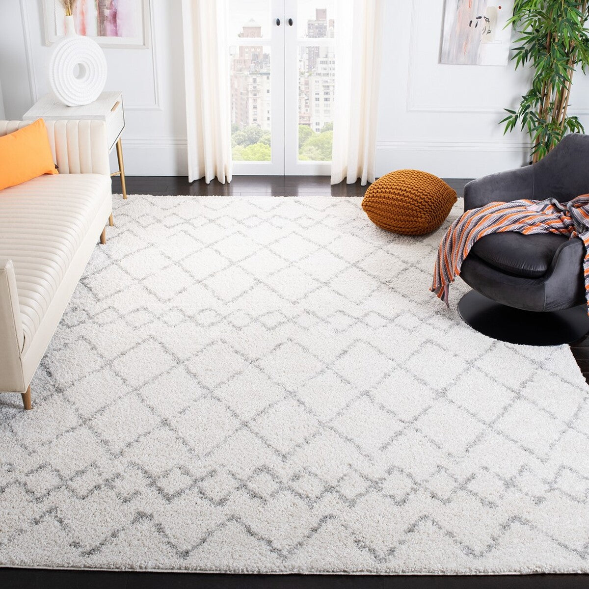 safavieh clearance berber shag ber165c cream rug