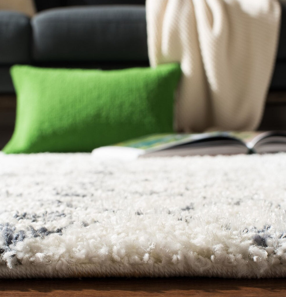safavieh clearance berber fringe shag bfg516a cream rug