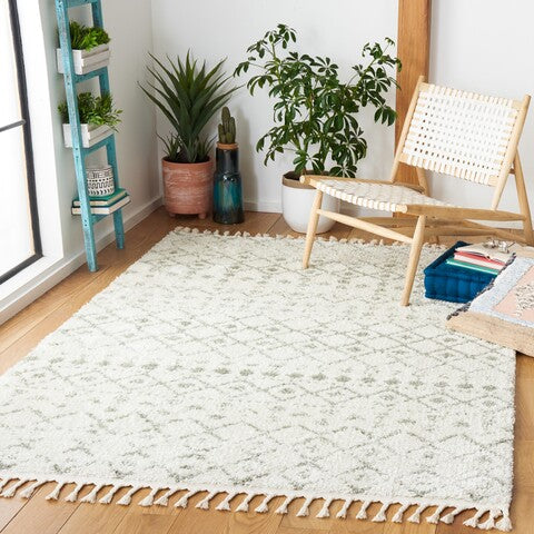 safavieh clearance berber fringe shag bfg516h ivory rug