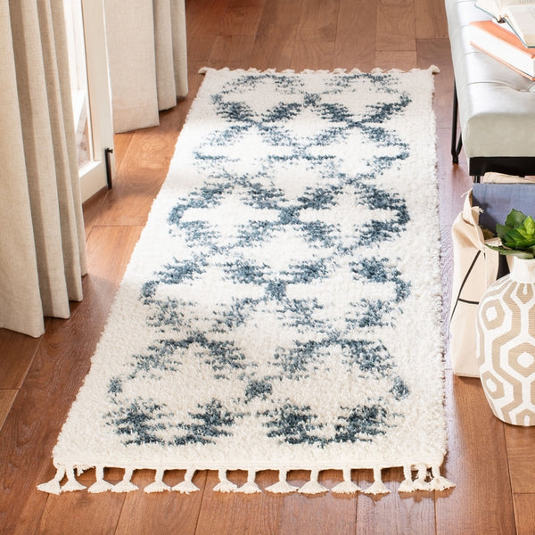 safavieh clearance berber fringe shag bfg524a cream rug