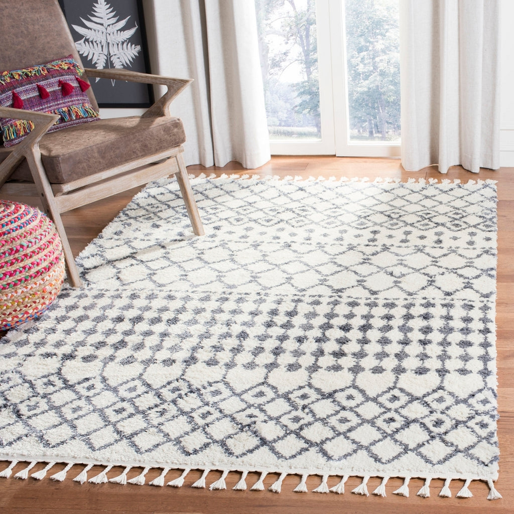 safavieh clearance berber fringe shag bfg540a cream rug