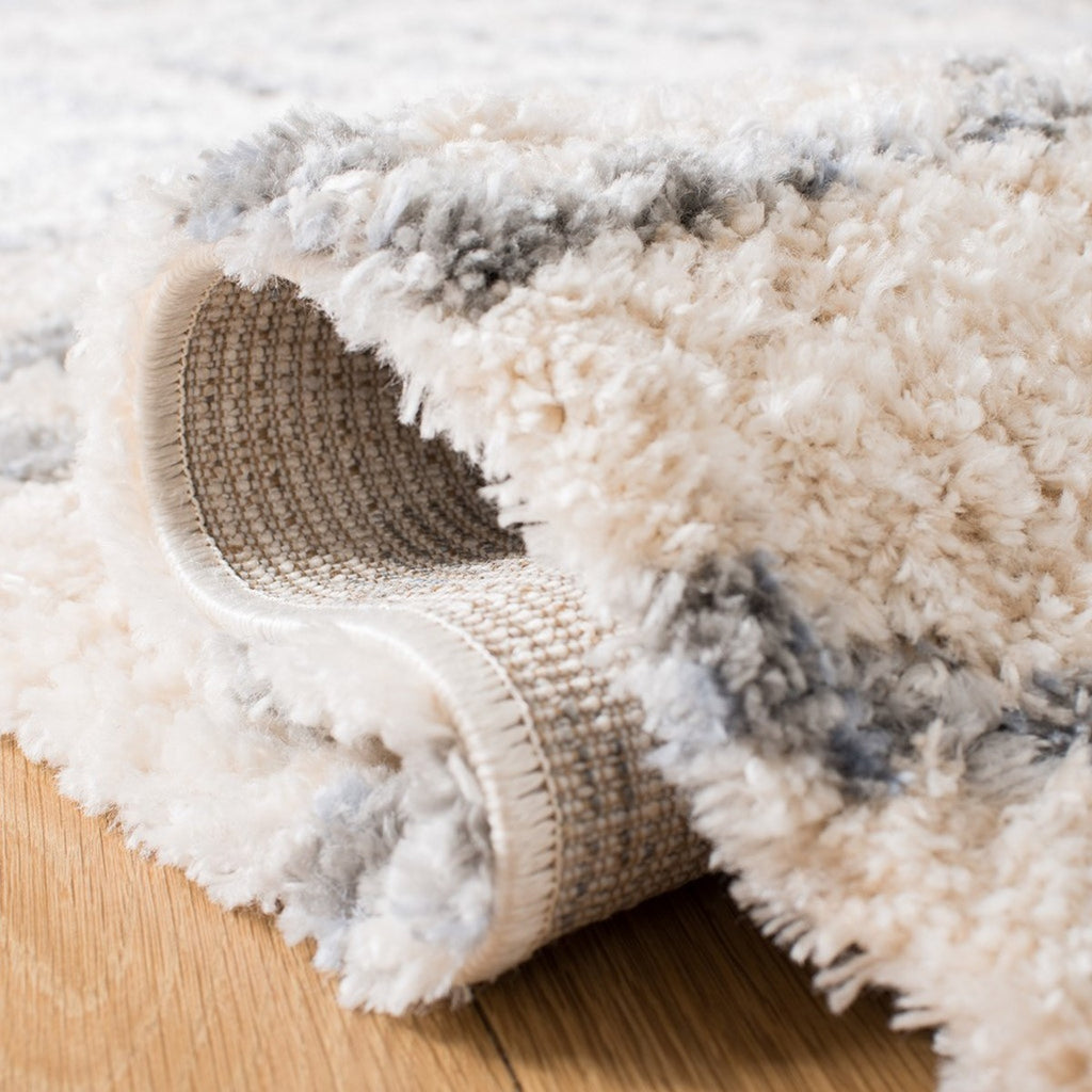safavieh clearance berber fringe shag bfg626a cream rug