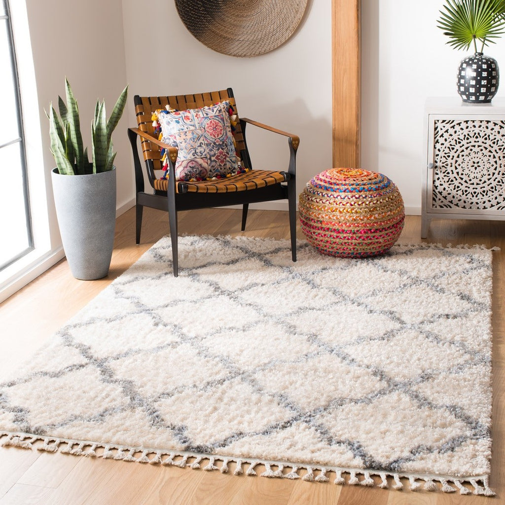 safavieh clearance berber fringe shag bfg627a cream rug