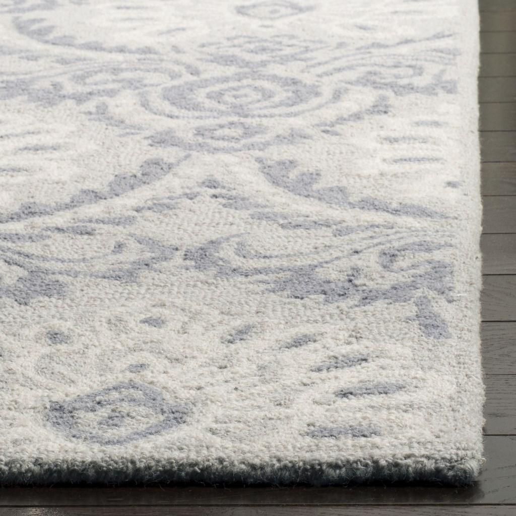 safavieh clearance blossom blm106a light grey rug