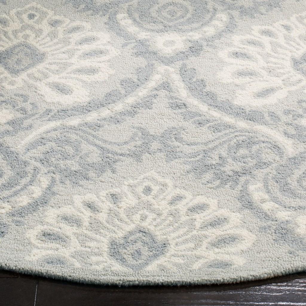 safavieh clearance blossom blm106a light grey rug