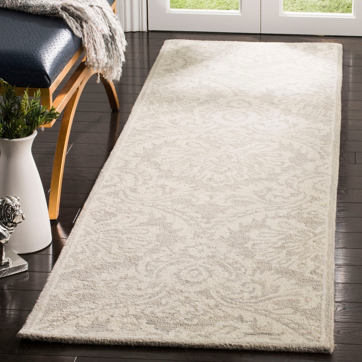 safavieh clearance blossom blm106g silver rug