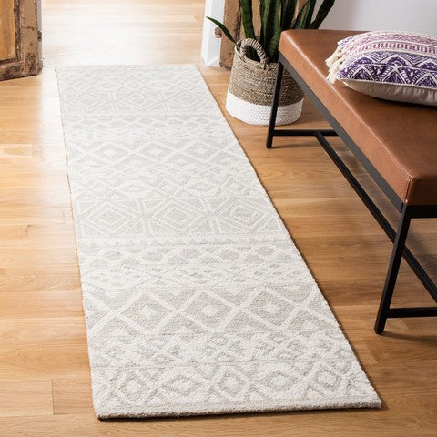 safavieh clearance blossom blm113g silver rug