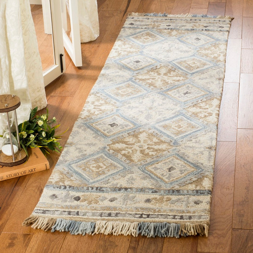 safavieh clearance blossom blm421a beige rug