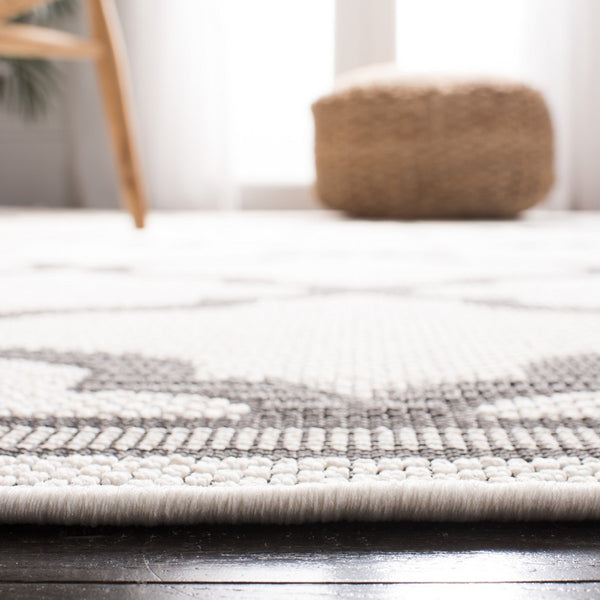 safavieh clearance bermuda bmu810b ivory rug