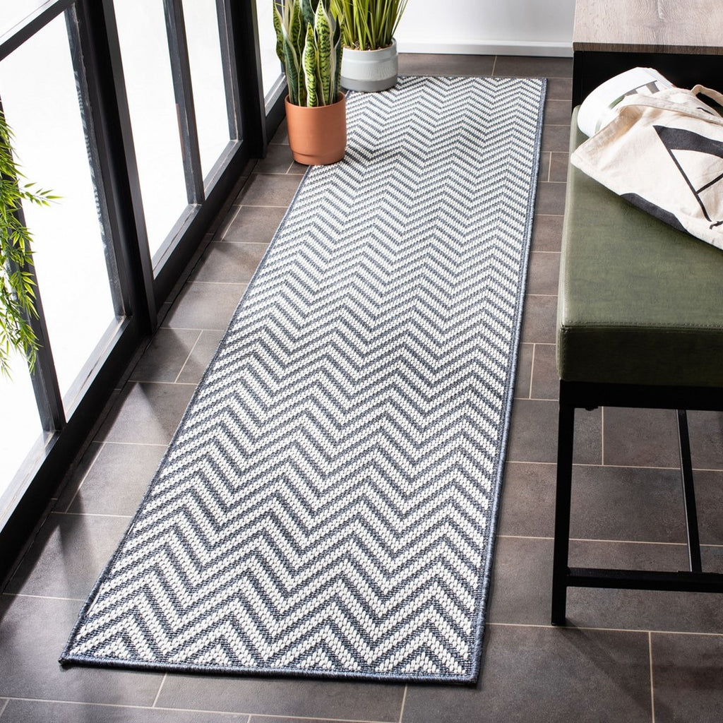 safavieh clearance bermuda bmu812a light blue rug