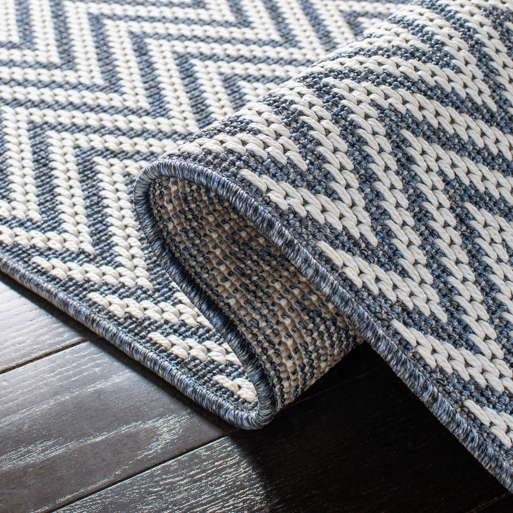 safavieh clearance bermuda bmu812a light blue rug