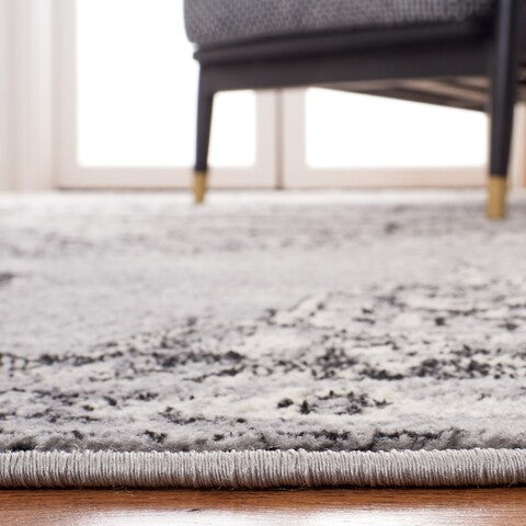 Safavieh Clearance Brentwood BNT802G Silver Rug