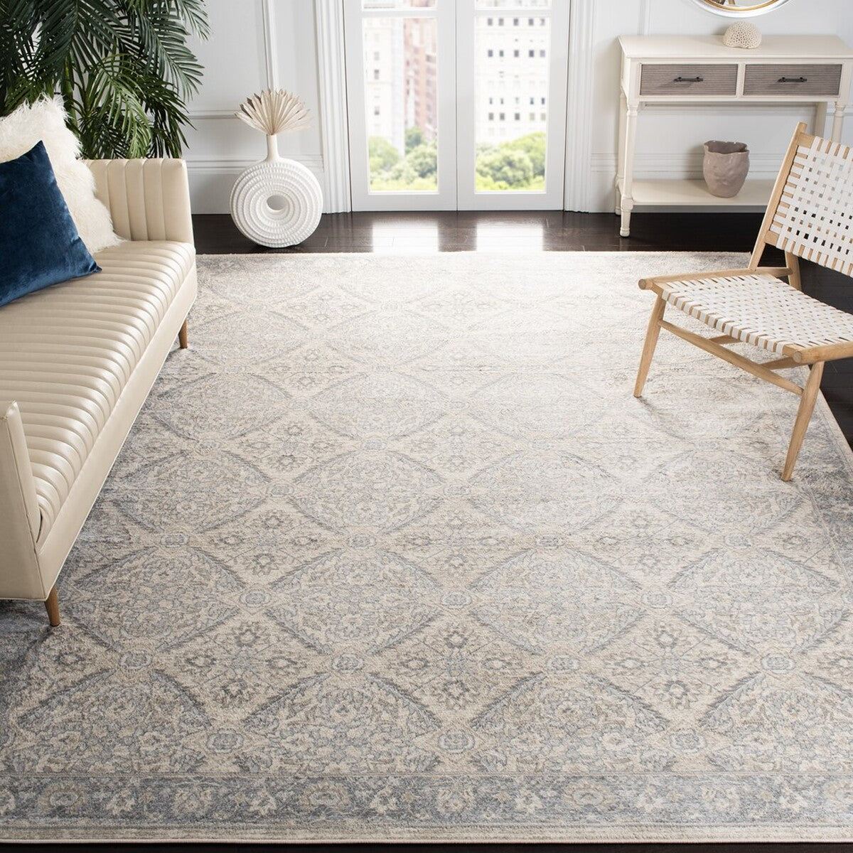 safavieh clearance brentwood bnt863b cream rug