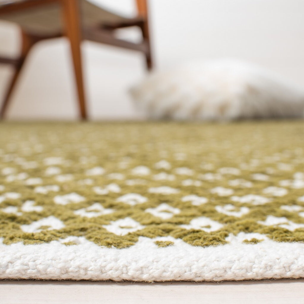 safavieh clearance boston bos685b olive rug