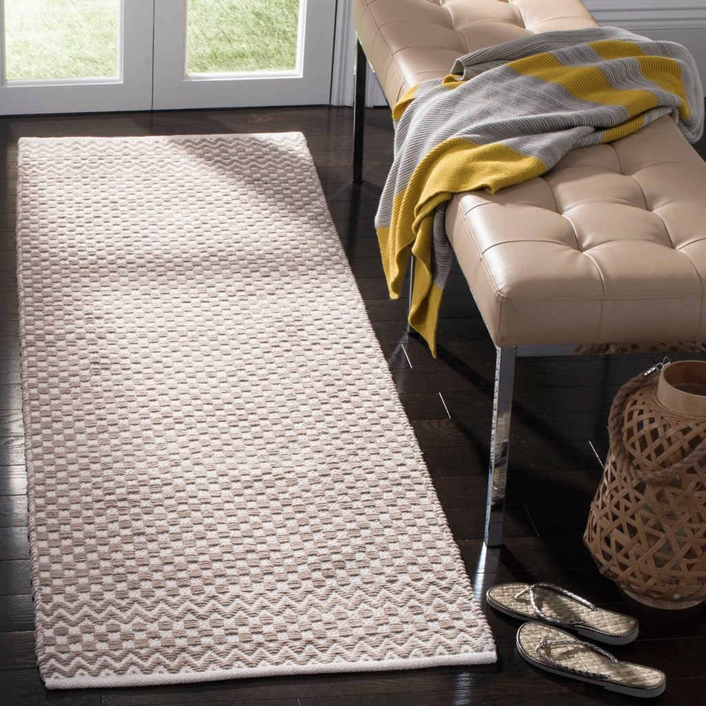 safavieh clearance boston bos686e taupe rug