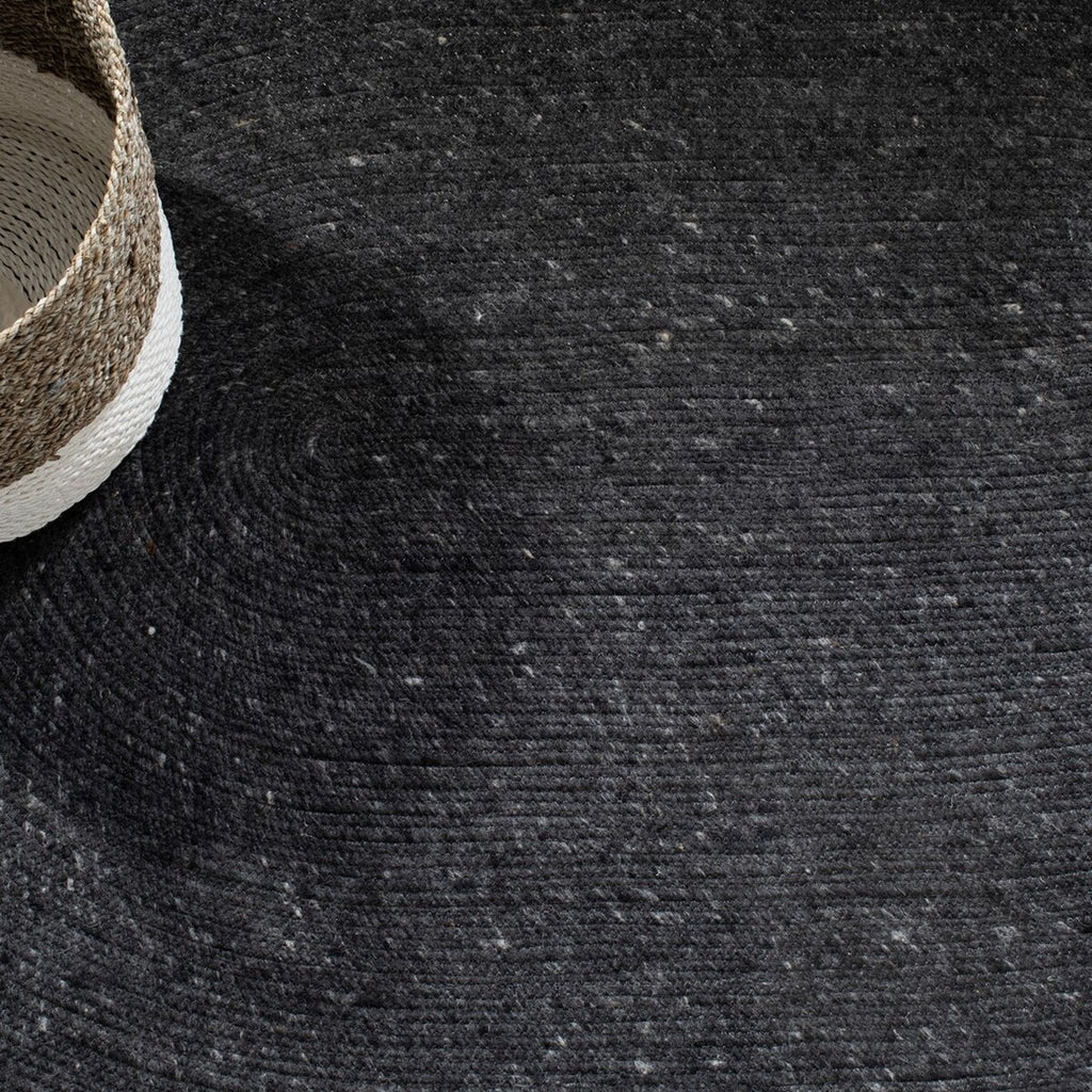 safavieh clearance braided brd901z black rug