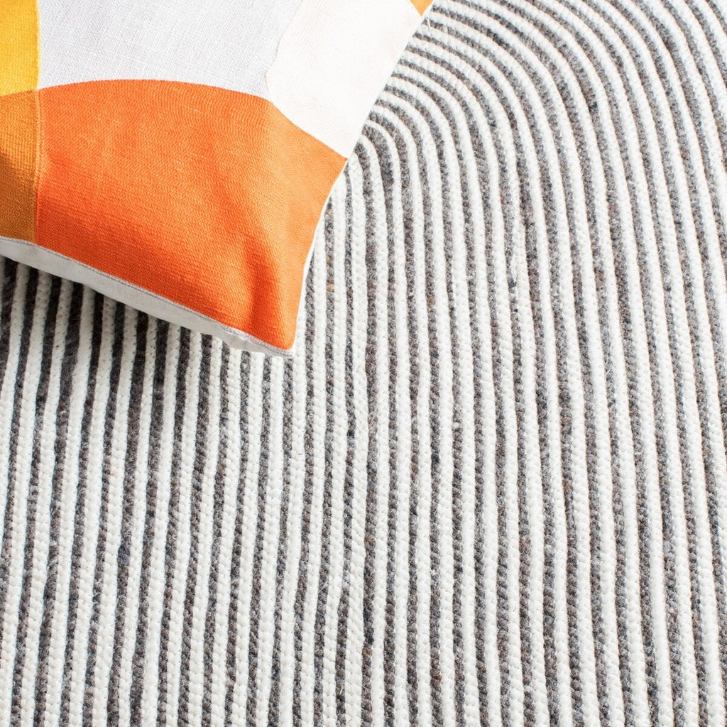 safavieh clearance braided brd904h charcoal rug