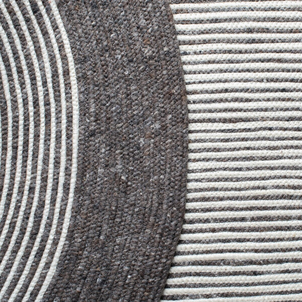 safavieh clearance braided brd904h charcoal rug