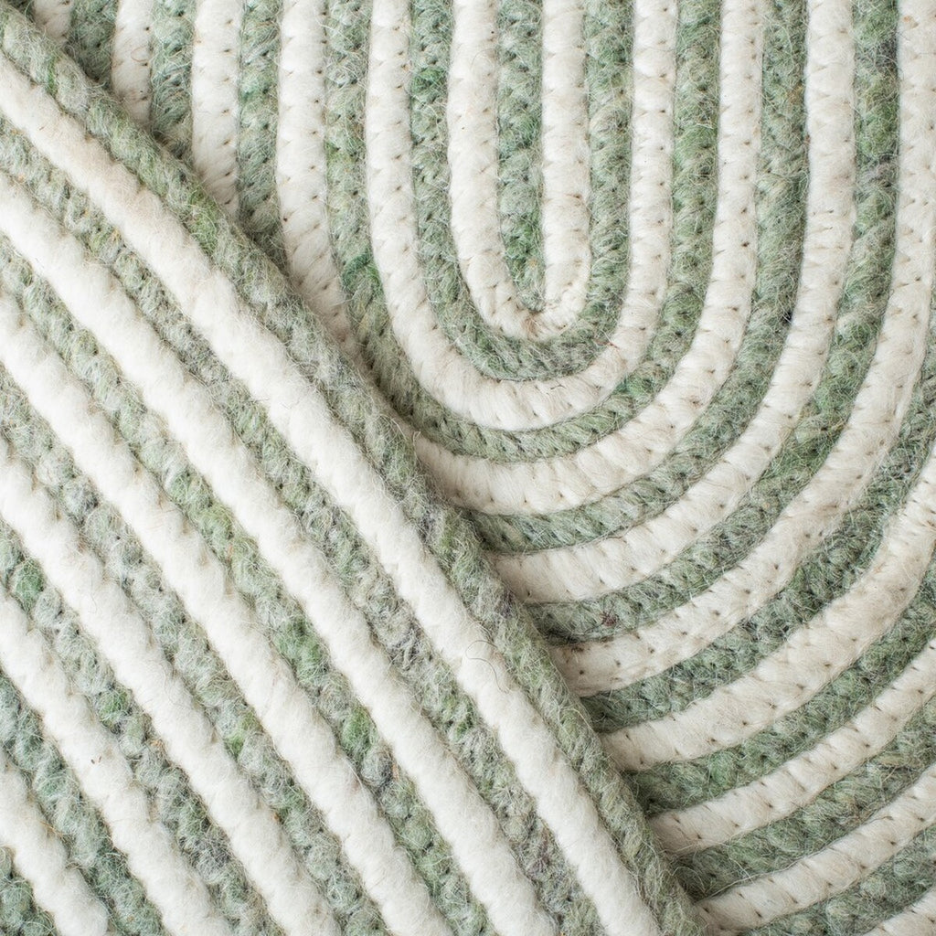 safavieh clearance braided brd905y green rug
