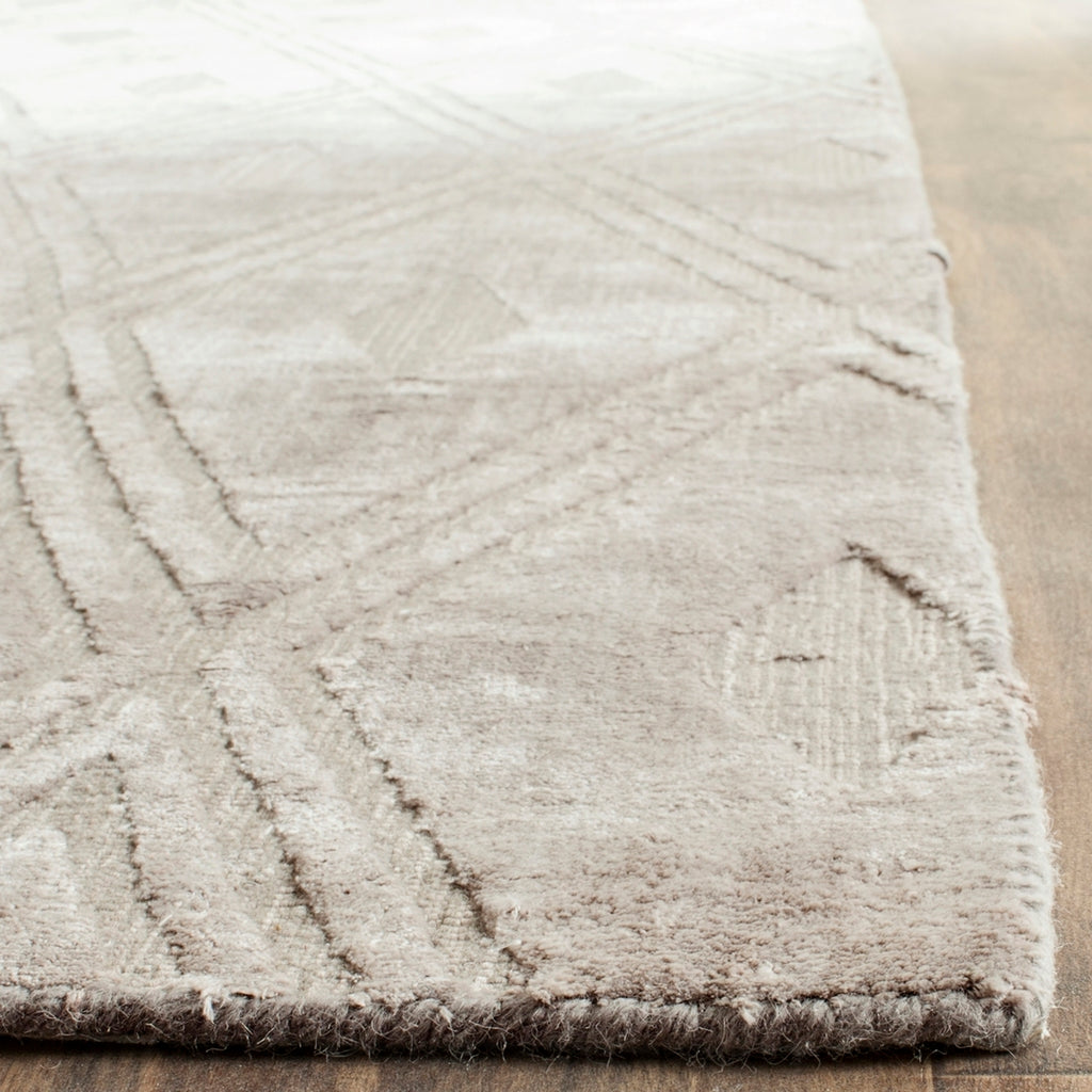 Safavieh Clearance Mirage MIR851C Grey Rug
