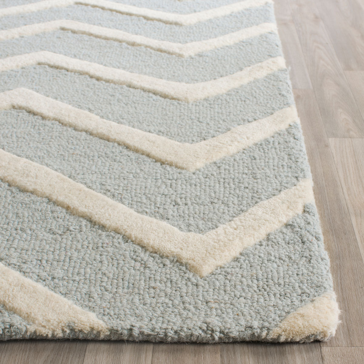 Safavieh Clearance Cambridge CAM714G Grey Rug