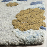 Safavieh Clearance Blossom BLM403A Beige Rug