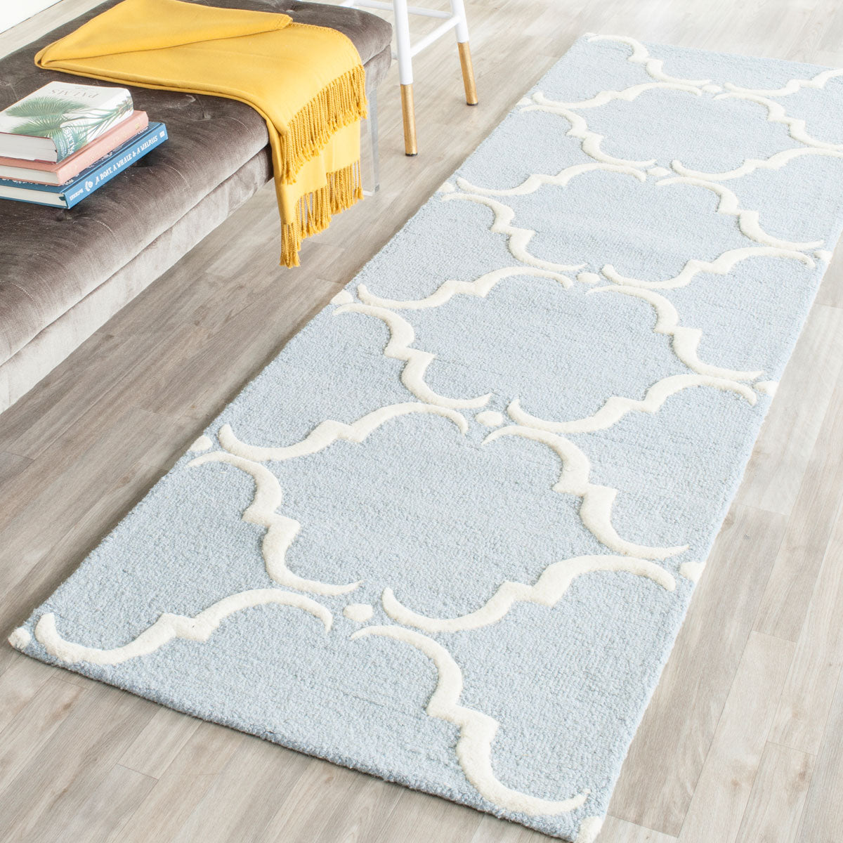 Safavieh Clearance Cambridge CAM703B Blue Rug