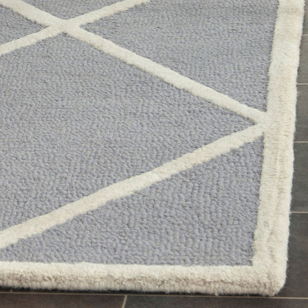 Safavieh Clearance Cambridge CAM136D Silver Rug