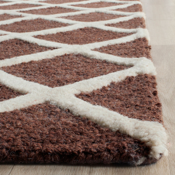 Safavieh Clearance Cambridge CAM135H Dark Brown Rug