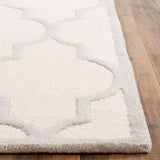 Safavieh Clearance Cambridge CAM134Y Ivory Rug