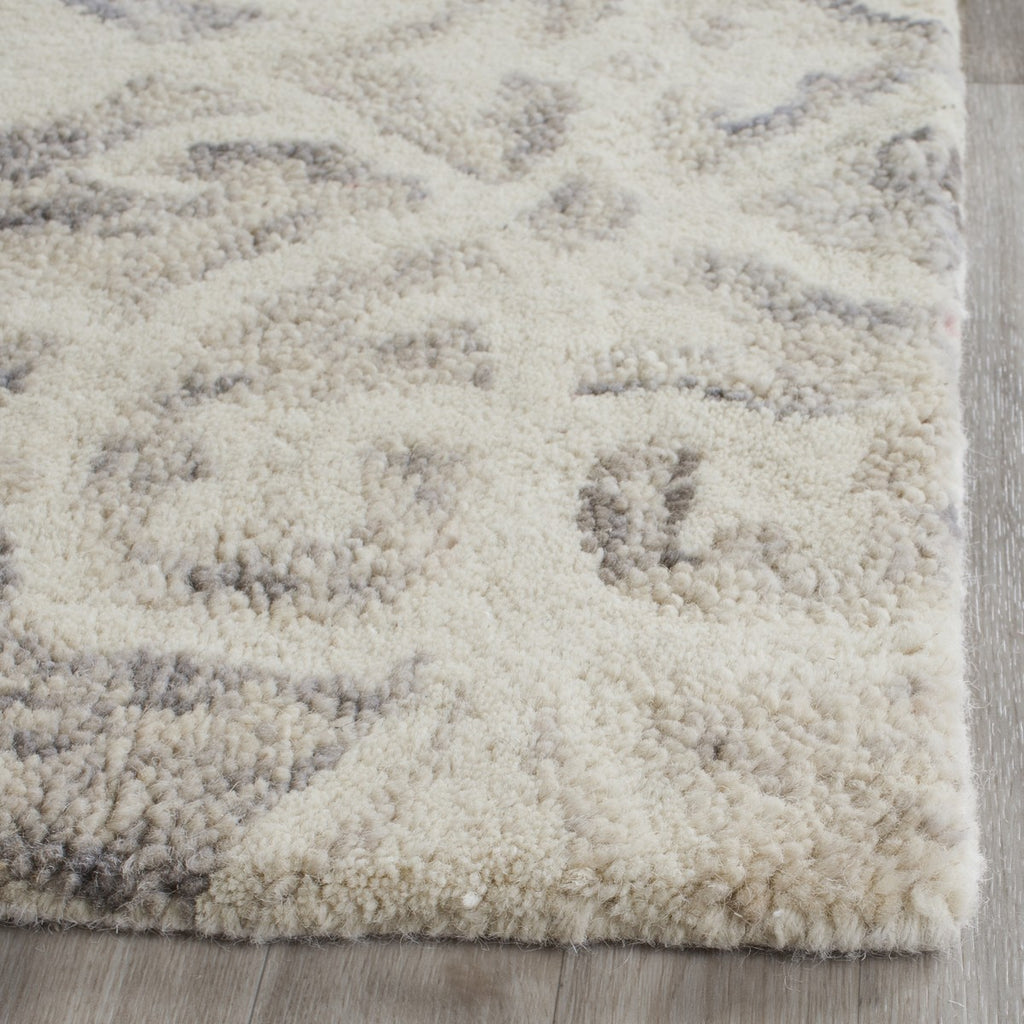 Safavieh Clearance Chatham CHT765E Light Grey Rug