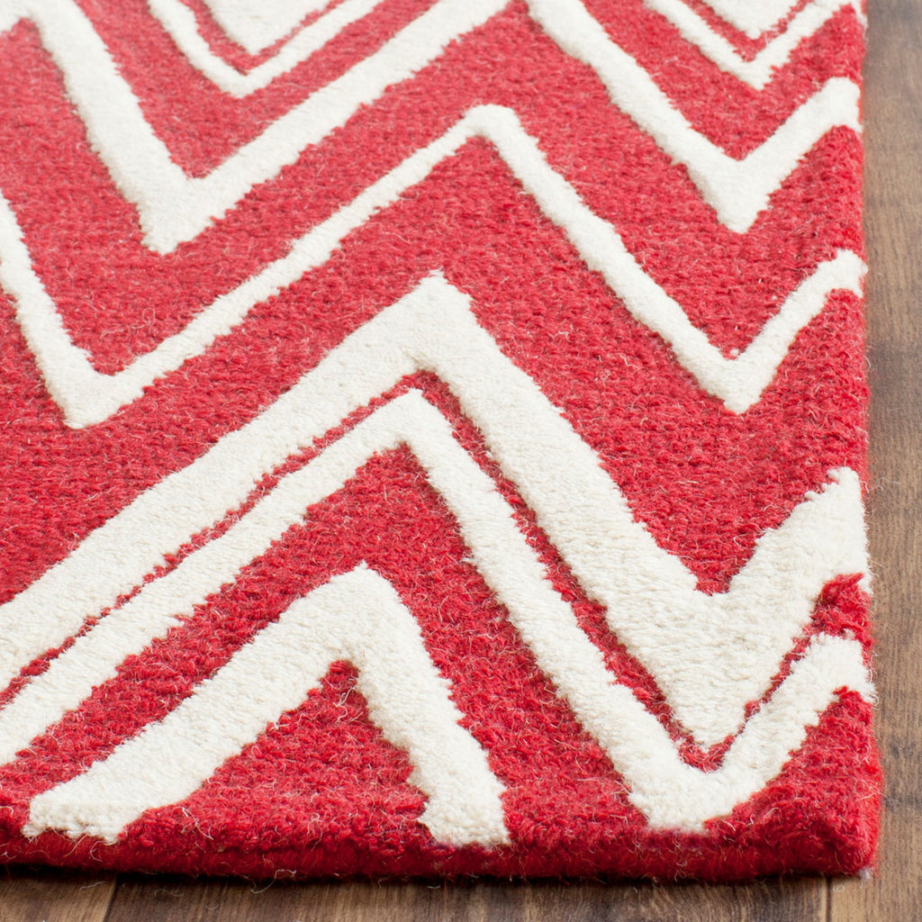 Safavieh Clearance Cambridge CAM711H Red Rug
