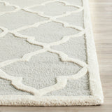Safavieh Clearance Cambridge CAM312L Light Grey Rug