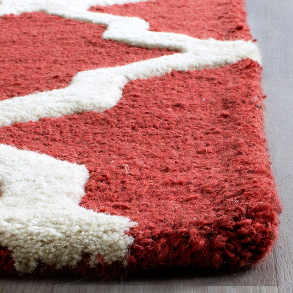 Safavieh Clearance Cambridge CAM121L Rust Rug