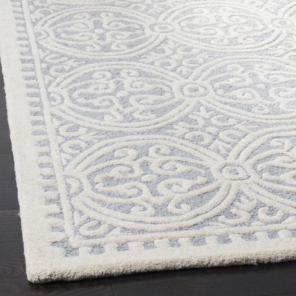 Safavieh Clearance Cambridge CAM123D Silver Rug