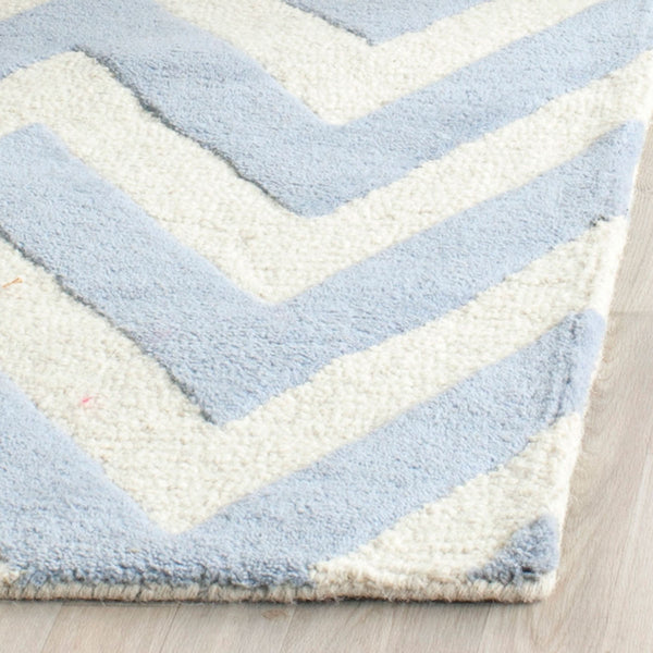 Safavieh Clearance Cambridge CAM139A Light Blue Rug