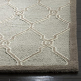 Safavieh Clearance Cambridge CAM352L Light Grey Rug