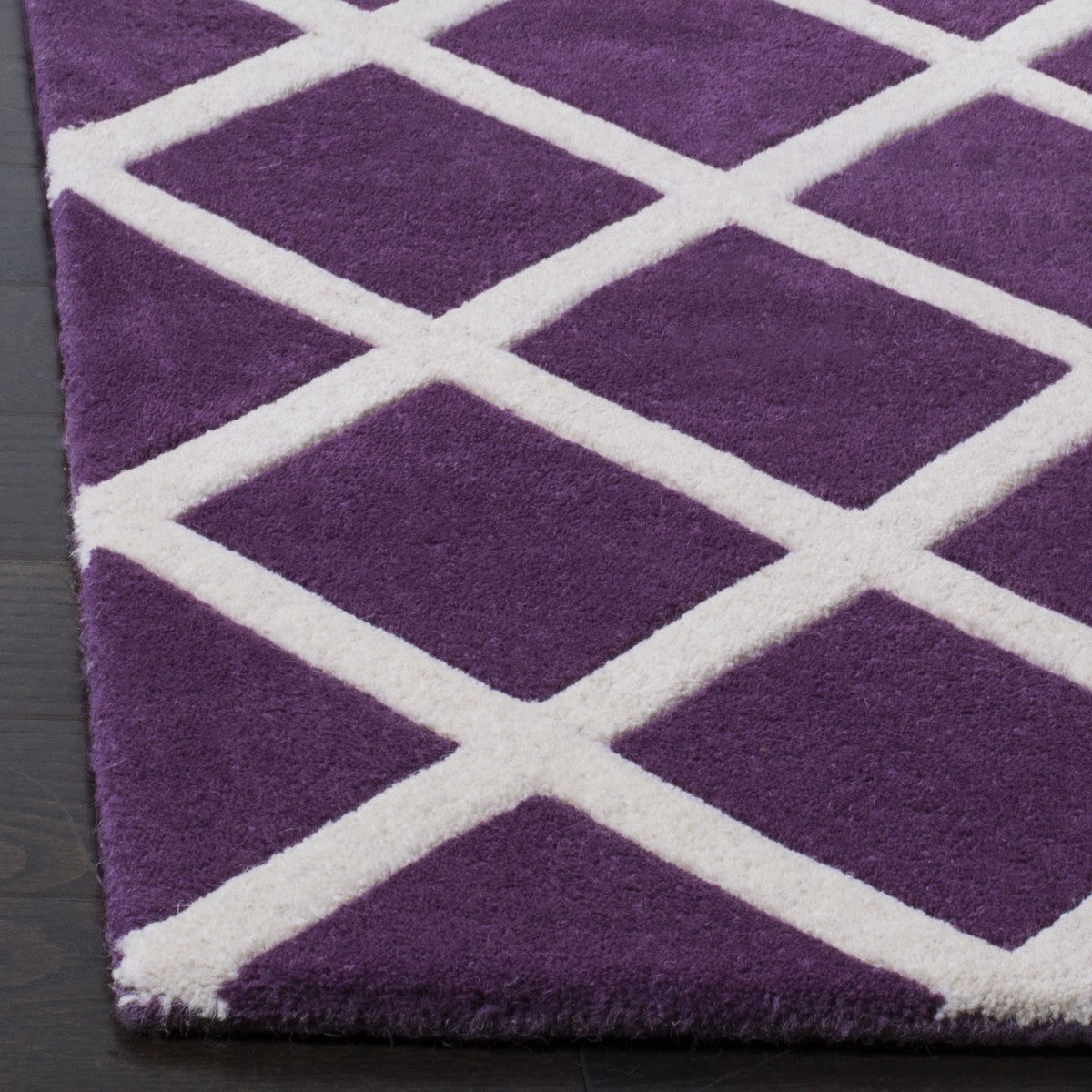 Safavieh Clearance Chatham CHT718F Purple Rug