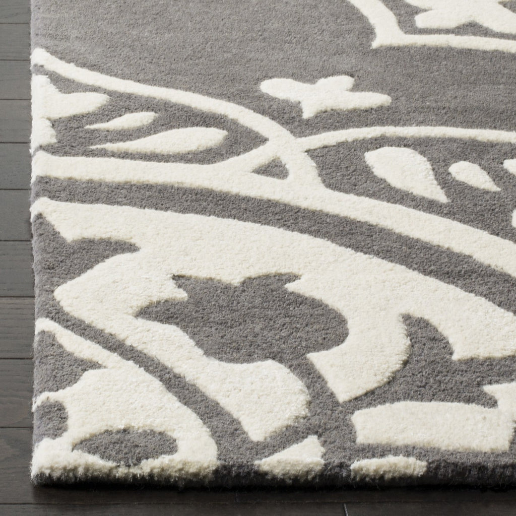 Safavieh Clearance Bella BEL136C Dark Grey Rug