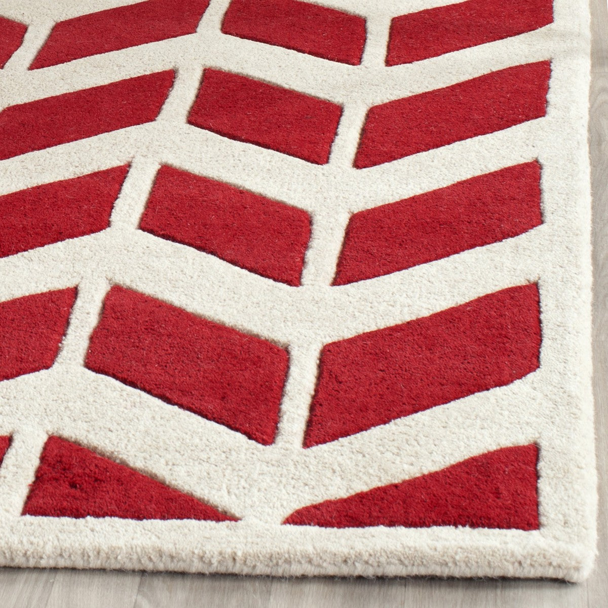 Safavieh Clearance Chatham CHT746G Red Rug
